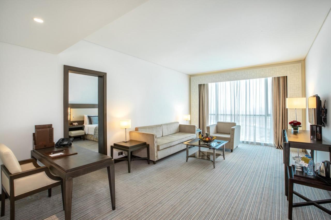 Royal M Hotel Fujairah By Gewan Экстерьер фото Suite